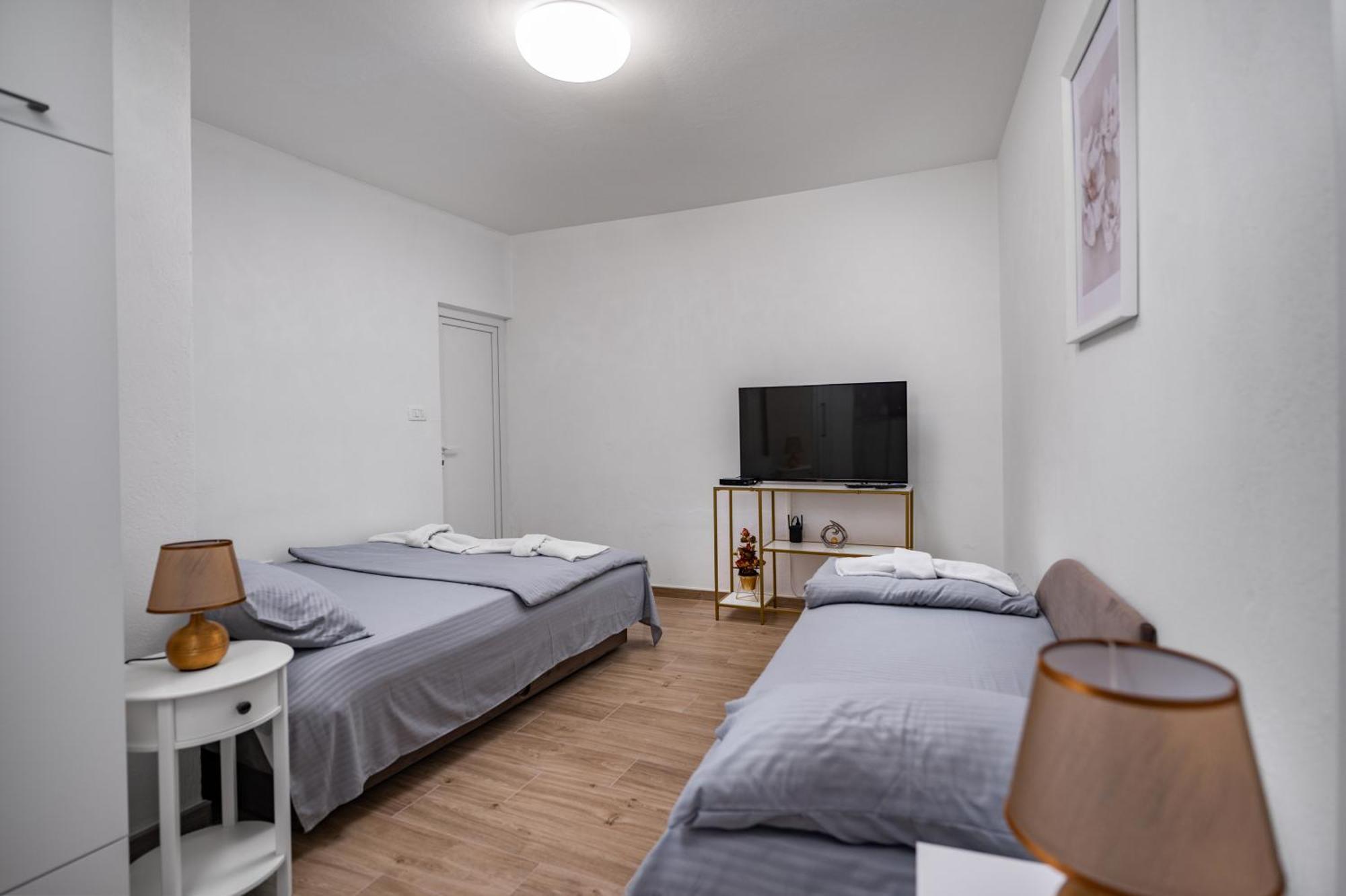 Apartmani Kaan Podgorica Zewnętrze zdjęcie