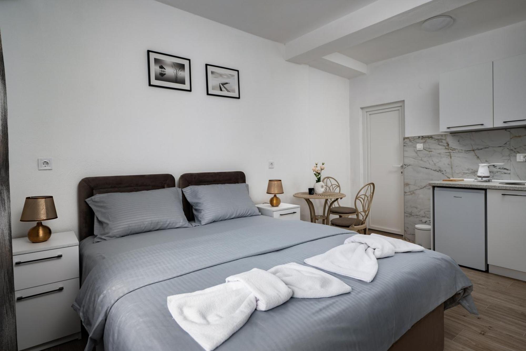 Apartmani Kaan Podgorica Zewnętrze zdjęcie