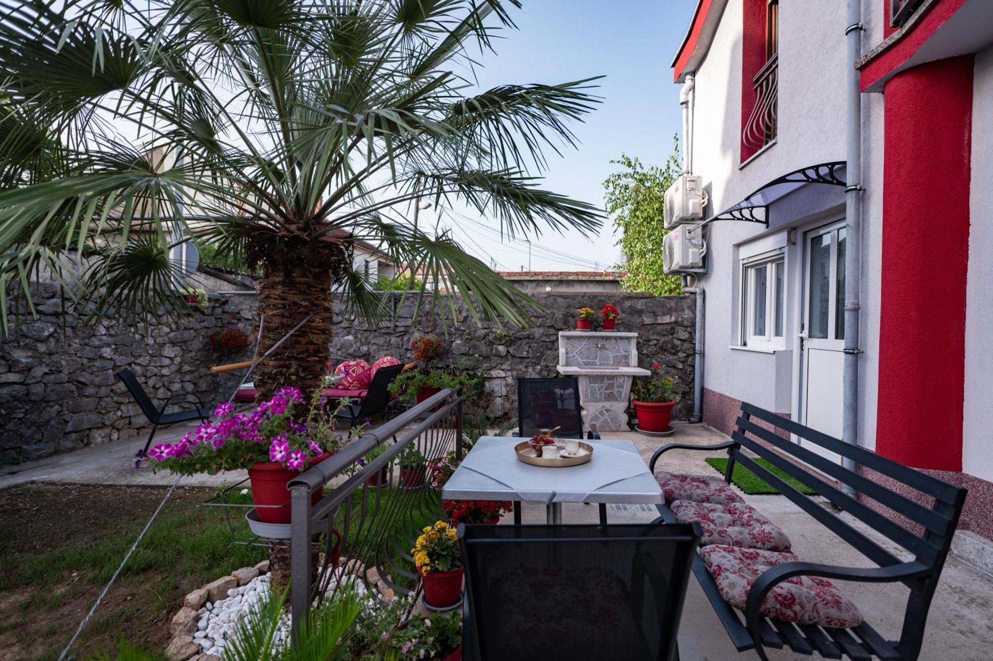 Apartmani Kaan Podgorica Zewnętrze zdjęcie