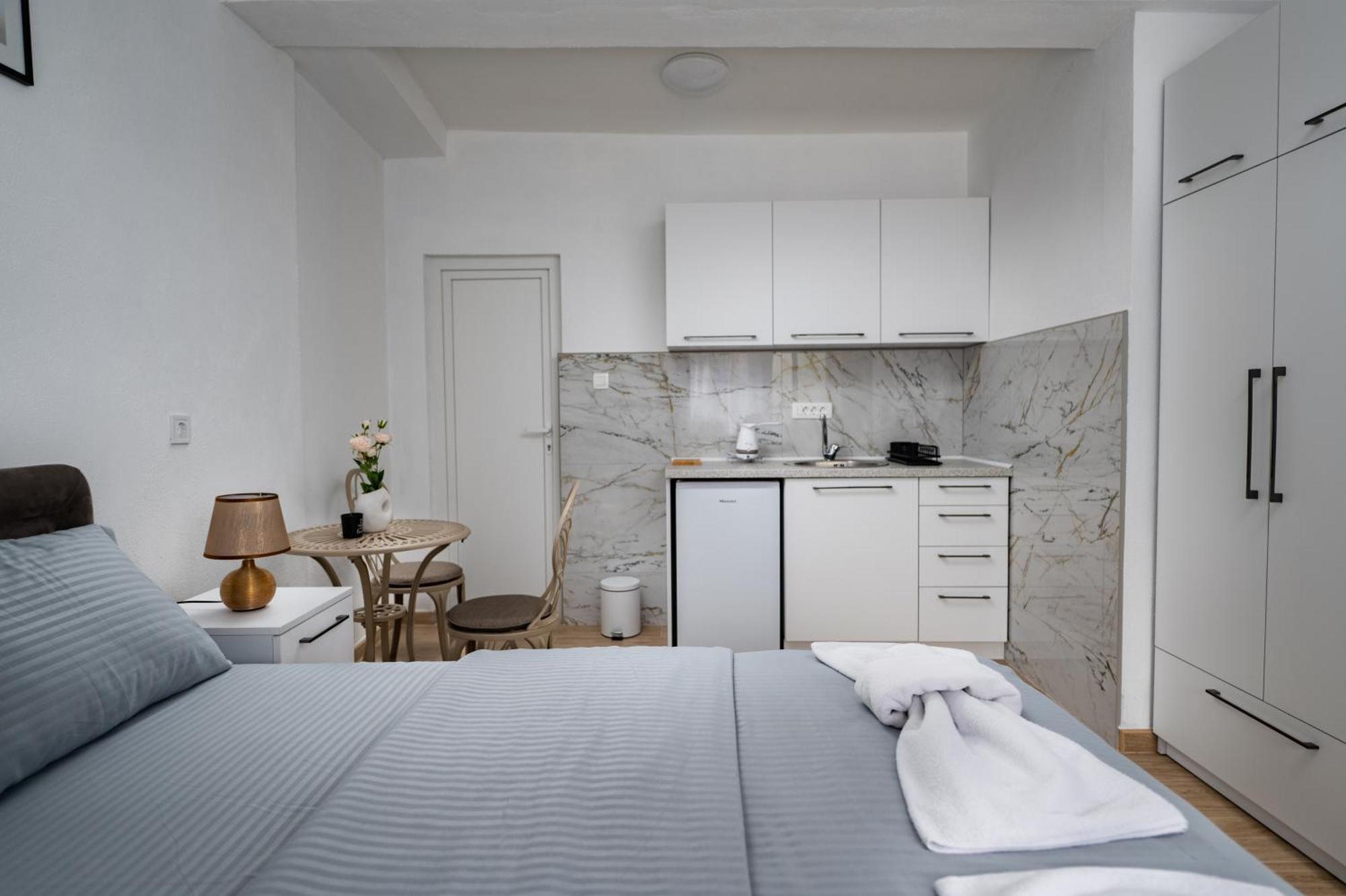 Apartmani Kaan Podgorica Zewnętrze zdjęcie