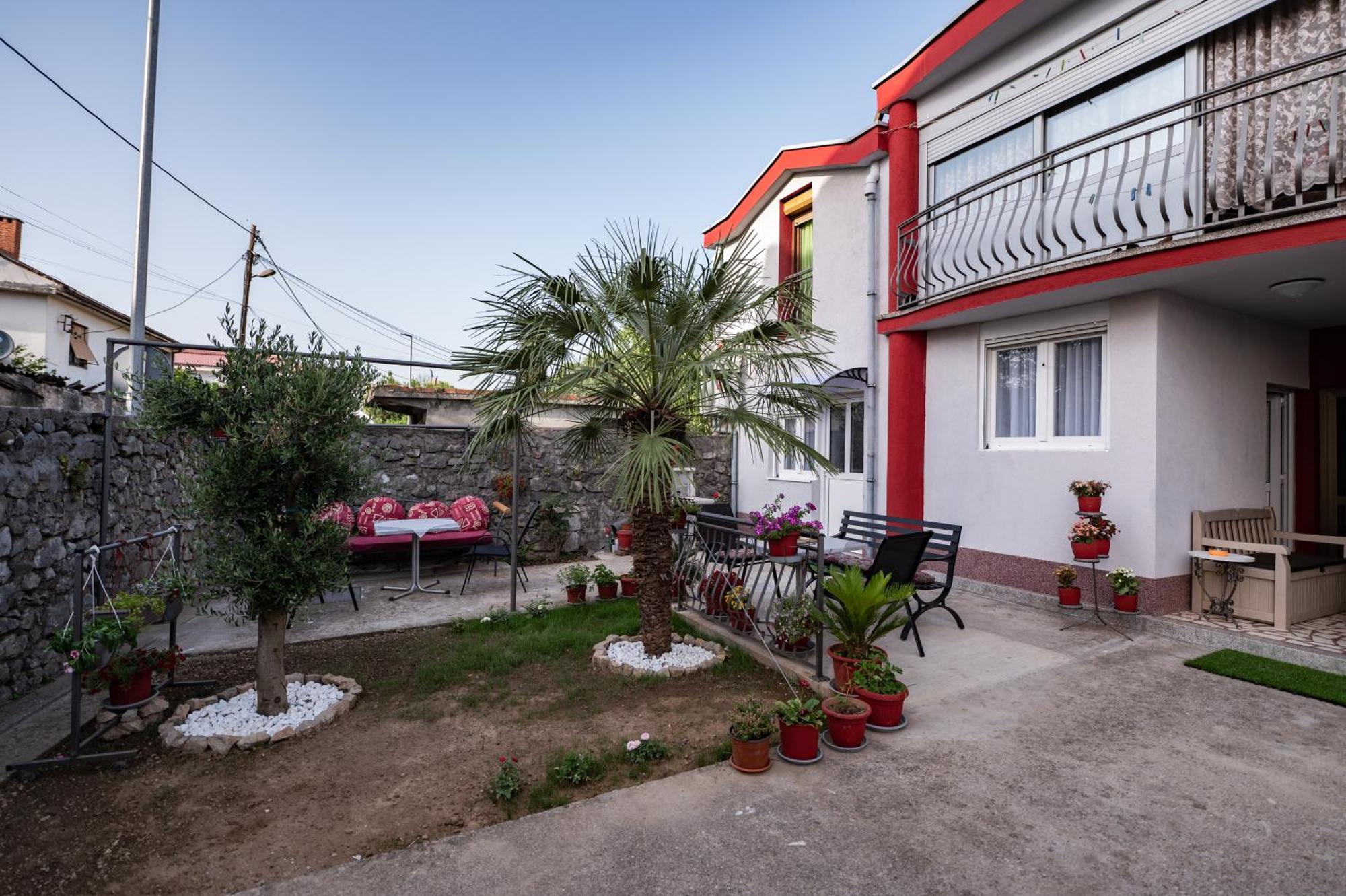 Apartmani Kaan Podgorica Zewnętrze zdjęcie