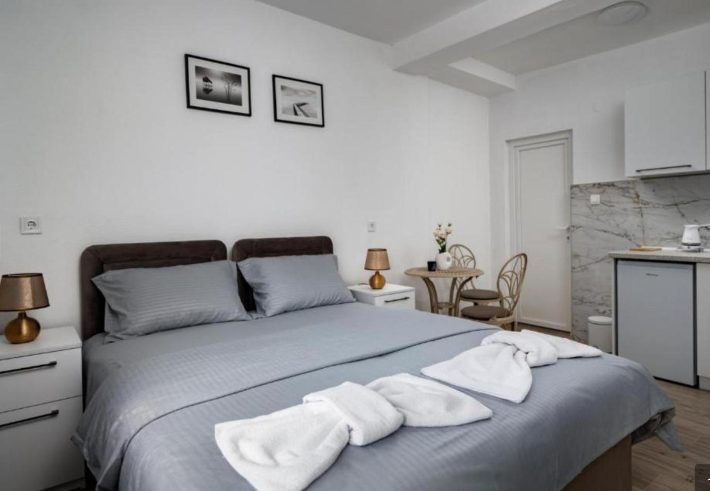 Apartmani Kaan Podgorica Zewnętrze zdjęcie
