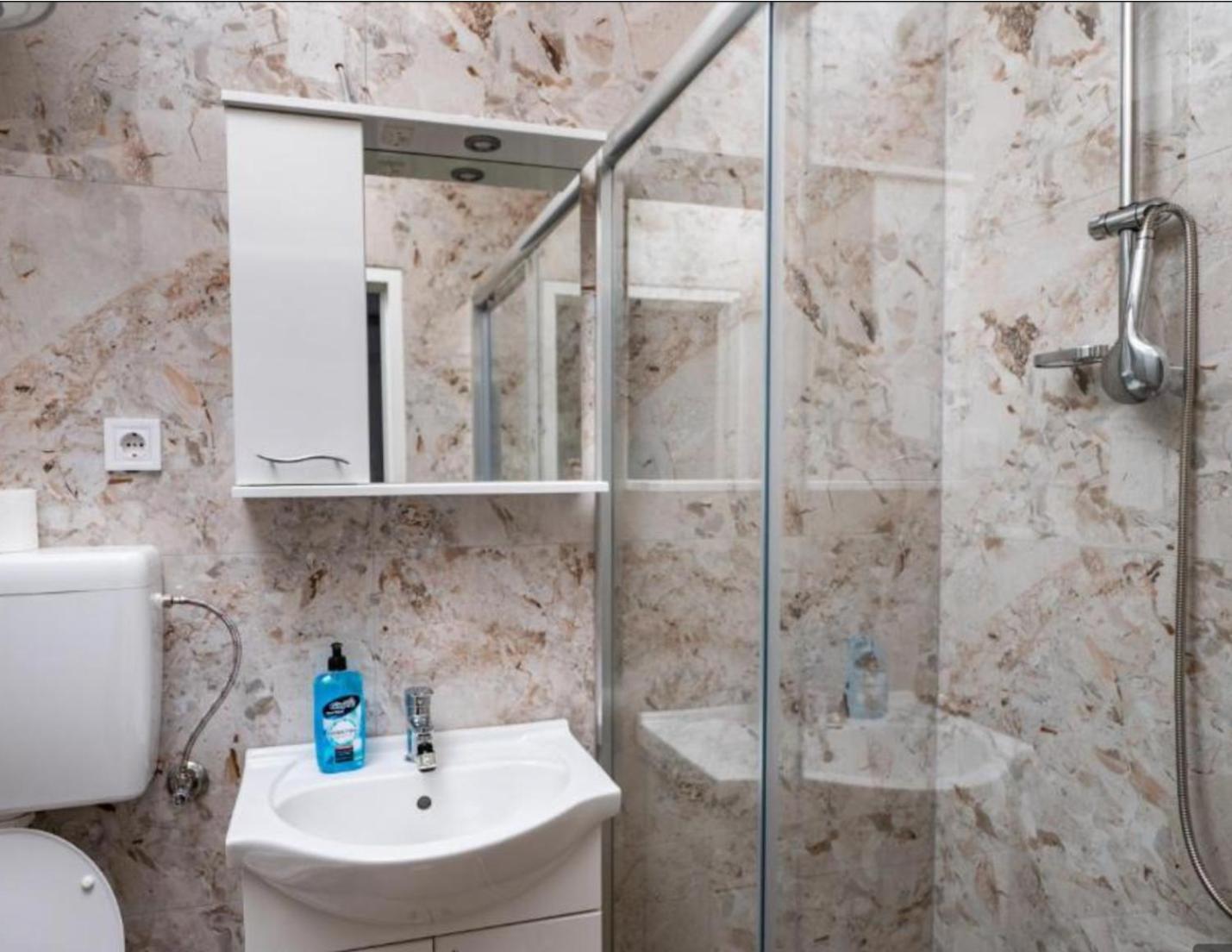 Apartmani Kaan Podgorica Zewnętrze zdjęcie