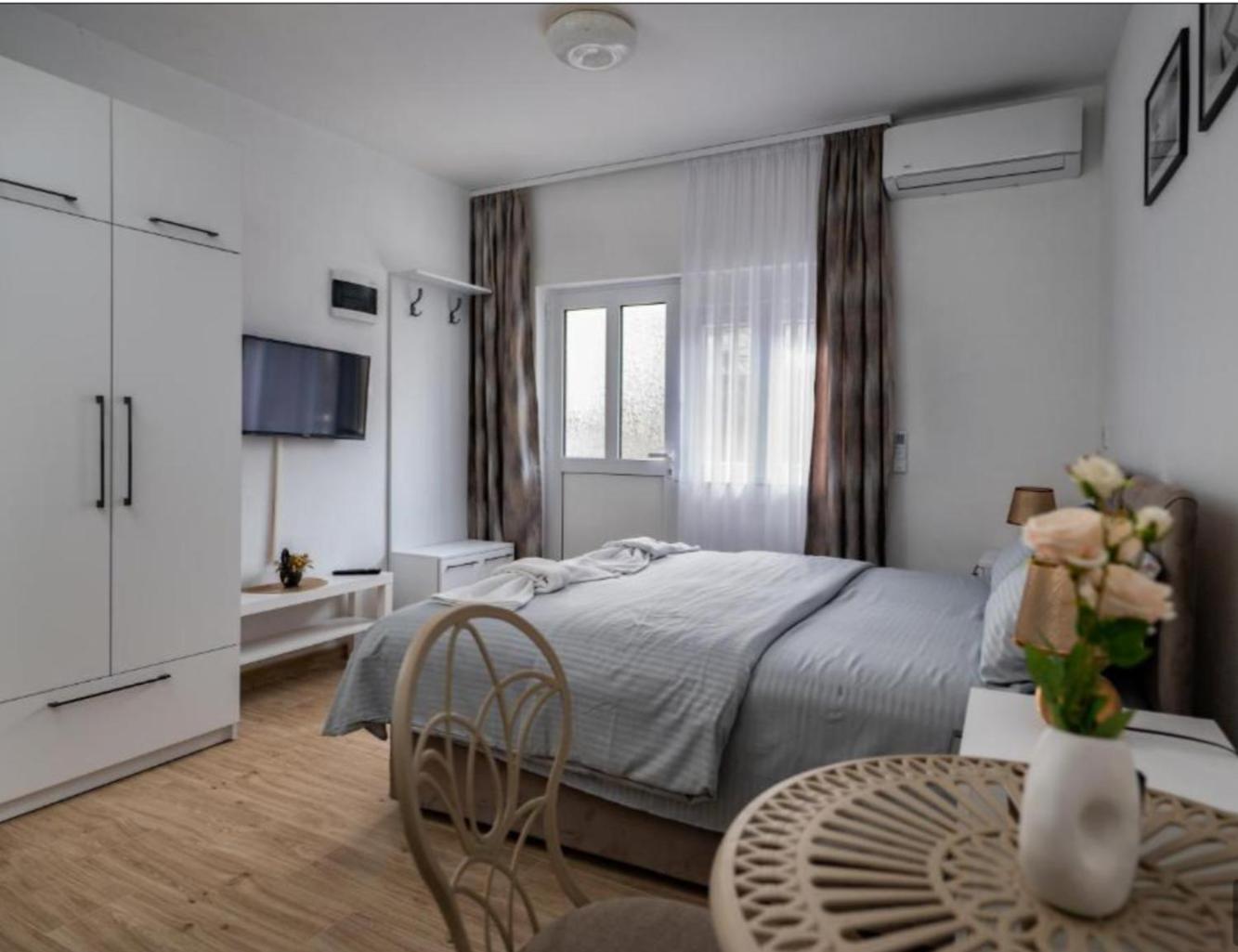 Apartmani Kaan Podgorica Zewnętrze zdjęcie